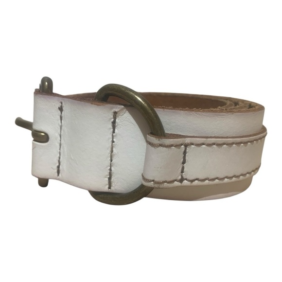 Men’s GAP White Leather Belt with Brass Buckle Waist 30-32 - Picture 2 of 4